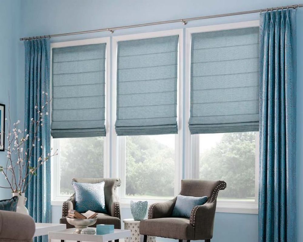 римские шторы на пластиковые окна